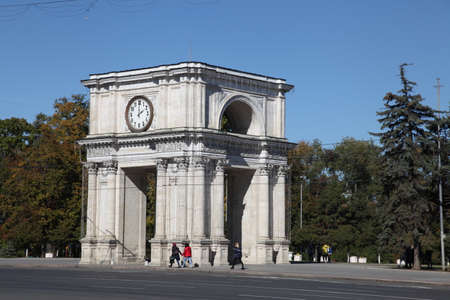 The Triumphal arch in Central Kishinev near to the Nativity Cathedral, Moldova.のeditorial素材