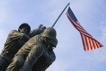 The US Marine Corps War Memorial is located near Arlington National Cemetery in Rosslyn, Virginia. It is dedicated to all personnel of the United States Marine Corps (USMC) who have died defending their country since 1775.のeditorial素材