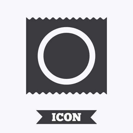 Condom in package safe sex sign icon. Safe love symbol. Graphic design element. Flat condom symbol on white background. Vectorのイラスト素材