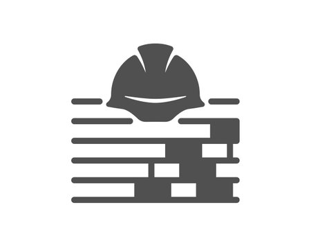 Build icon. Safety helmet sign. Construction engineer symbol. Classic flat style. Quality design element. Simple build icon. Vectorのイラスト素材