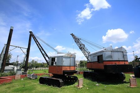 Old drag line excavators の写真素材
