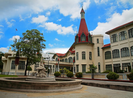 Phayathai palace against blue sky in Bangkok, Thailandのeditorial素材