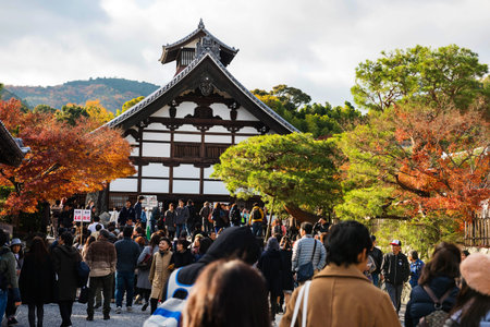 ARASHIYAMA, KYOTO, JAPAN - NOVEMBER 23, 2016: Unidentified tourist walking to visit tenryu-ji temple during fall season to see Autumn foliage leaf around this travel landmark.のeditorial素材