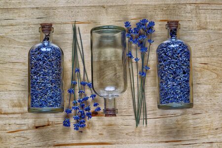 dried lavender in glassの写真素材