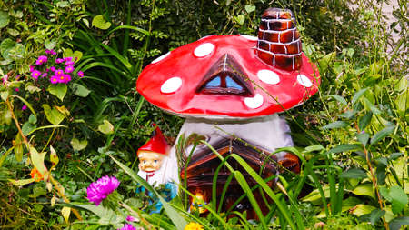 My garden turned into a fairy tale from various unnecessary itemsのeditorial素材