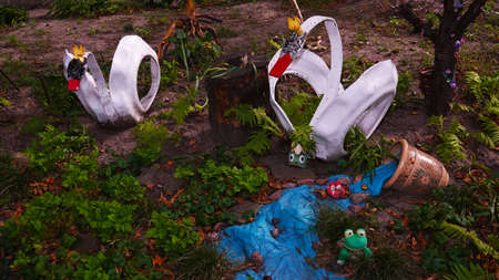 My garden turned into a fairy tale from various unnecessary itemsのeditorial素材