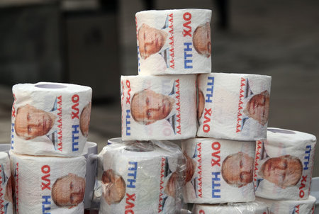 Kiev, Ukraine November 15, 2019: Sale of goods on the street in the center of Kievのeditorial素材