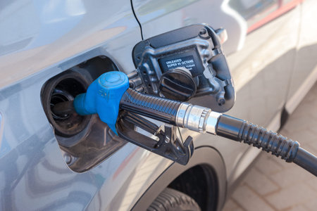 SAMARA, RUSSIA - MAY 23, 2015: Passenger car fueled with petrol at a petrol stationのeditorial素材