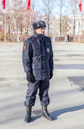 SAMARA, RUSSIA - NOVEMBER 7, 2015: Unidentified Russian police officer in winter uniformのeditorial素材