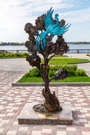 Samara, Russia - September 15, 2018: Sculpture "Maple" dedicated russian popular song of musical band "Blue bird" (Sinyaya ptitsa)のeditorial素材