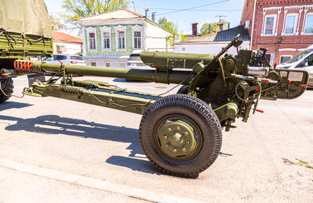 Samara, Russia - May 6, 2021: The 122 mm howitzer D-30 "Hammer" befor the paradeのeditorial素材