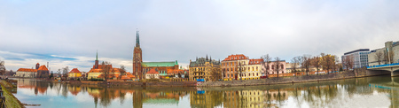 panorama of old town of Wroclaw, Polandのeditorial素材