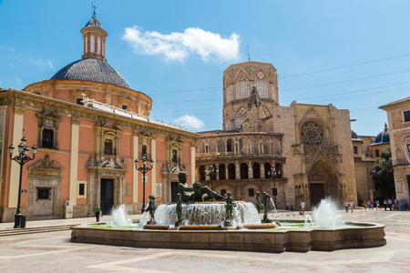 Square of Saint Mary's and fountain Rio Turia  in Valencia in a summer day, Spainのeditorial素材