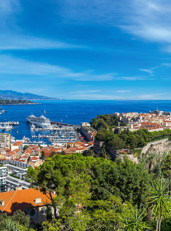 Panoramic view of prince's palace in Monte Carlo in a summer day, Monacoのeditorial素材