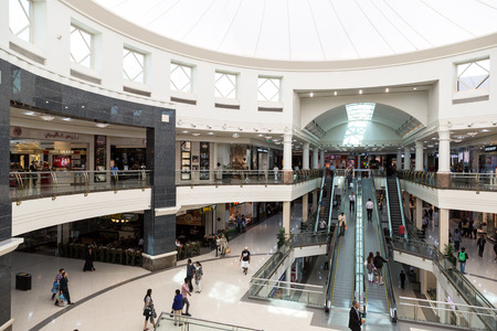 DUBAI, UAE - DECEMBER 5: Deira mall in Dubai, UAE. December 5, 2015 in Dubai, United Arab Emiratesのeditorial素材