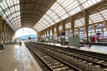 Train station in Nice in a beautiful summer day, Franceのeditorial素材