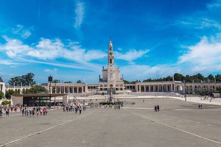 FATIMA, PORTUGAL - JUNE 27, 2016: The Sanctuary of Fatima in a beautiful summer day, Portugal on June 27, 2016のeditorial素材