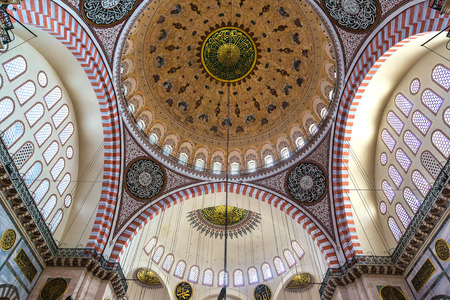Interior of Suleymaniye mosque in Istanbul, Turkey in a beautiful summer dayのeditorial素材