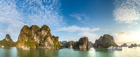 Panorama of World natural heritage Halon bay, Vietnam in a summer dayのeditorial素材