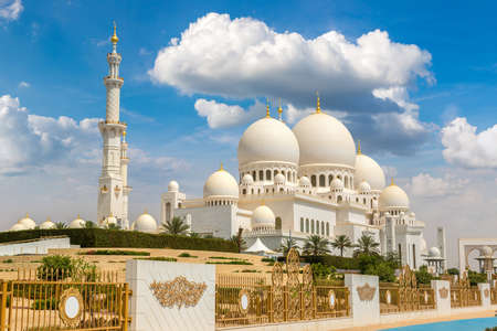 Sheikh Zayed Grand Mosque in Abu Dhabi in a summer day, United Arab Emirates