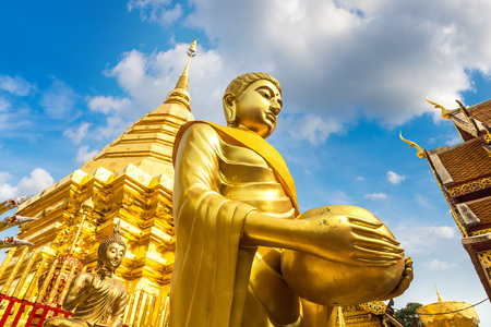 Golden pagoda Wat Phra That Doi Suthep in Chiang Mai, Thailand in a summer dayの写真素材