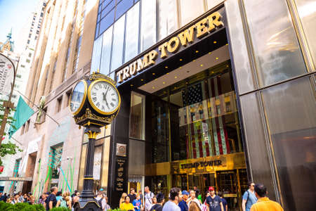 NEW YORK CITY, USA - MARCH 29, 2020: Street clock and Trump Tower building in New York City, NY, USAのeditorial素材
