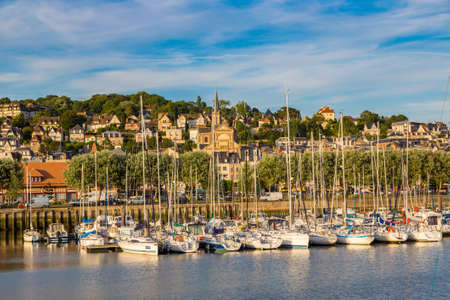 TROUVILLE, FRANCE - JUNE 18, 2016: Trouville and Touques river in a beautiful summer day, Franceのeditorial素材