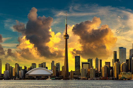 Panoramic view of Toronto skyline and CN Tower at sunset, Ontario, Canadaのeditorial素材