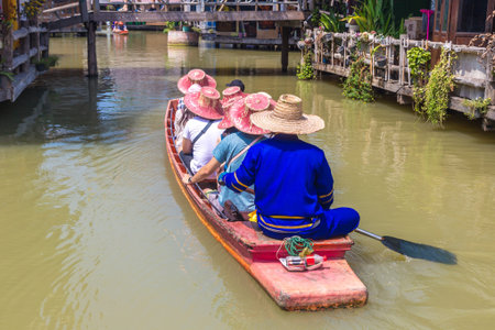 Floating Market in Pattaya, Thailand in a summer dayのeditorial素材