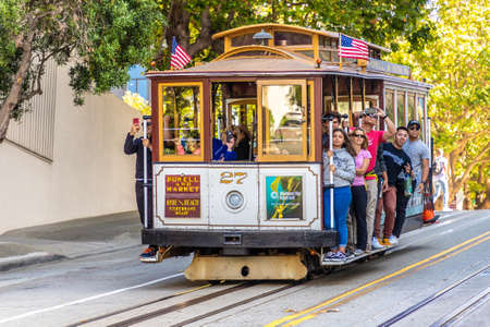 SAN FRANCISCO, USA - MARCH 29, 2020: The Cable car tram in San Francisco, California, USAのeditorial素材