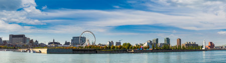 Panorama of  cityscape of  Montreal in a sunny day, Quebec, Canadaの写真素材
