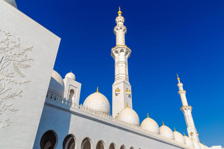 Sheikh Zayed Grand Mosque in Abu Dhabi in a summer day, United Arab Emirates