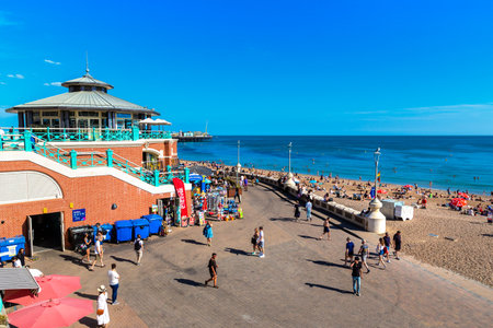 BRIGHTON, UK - JUNE 29, 2022: Brighton waterfront in a sunny summer day, East Sussex, England, UKのeditorial素材