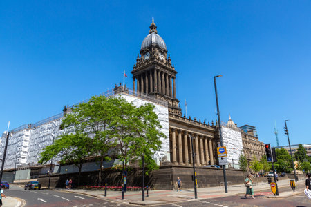 LEEDS, UK - JUNE 22, 2022: Leeds Town Hall in a sunny summer day in Leeds, West Yorkshire, UKのeditorial素材