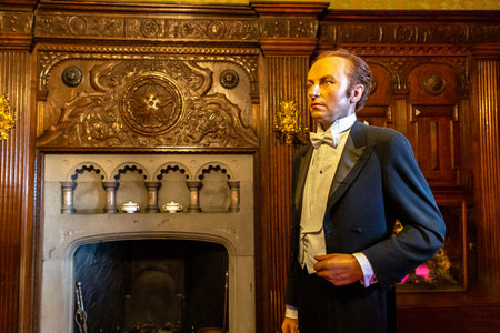 WARWICK, UK - JUNE 11, 2022: Interior of Warwick Castle - is a medieval castle built by William the Conqueror in 1068, UKのeditorial素材