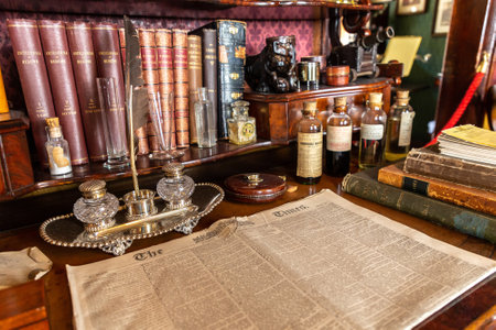 LONDON, THE UNITED KINGDOM - JUNE 26, 2022: Vintage interior of The Sherlock Holmes Museum in Victorian style at Baker street in London, England, UKのeditorial素材