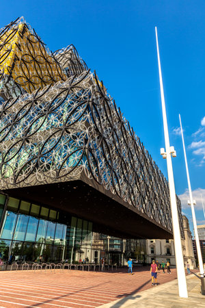 BIRMINGHAM, THE UNITED KINGDOM - SEPTEMBER 3, 2023: Library of Birmingham in a sunny day in Birmingham, England, United Kingdomのeditorial素材