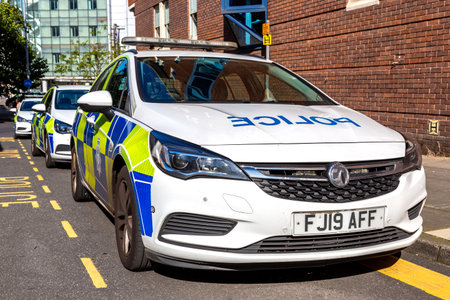 NOTTINGHAM, UK - SEPTEMBER 4, 2023: Nottingham Police Department car parked along the street in a sunny day in Nottingham, United Kingdomのeditorial素材