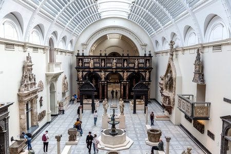 LONDON, UK - SEPTEMBER 26, 2023: The Renaissance Gallery at Victoria and Albert Museum in London - is the world's largest museum of decorative arts and design, UKのeditorial素材