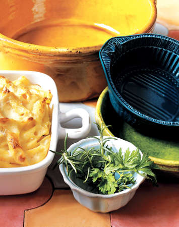 assorted baking dishes, cooking, bakeware, cookware, mac n cheeseの写真素材