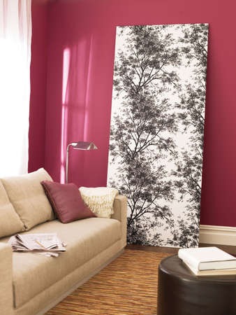 modern living room, comfortable beige sofa with pillows on it
の写真素材