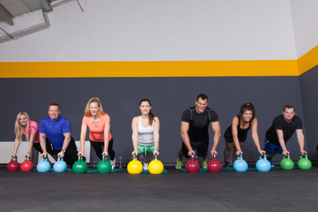 crossfit pushup on kettlebells