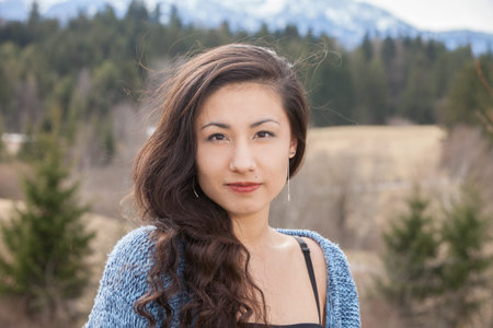 woman outdoor smiling to cameraの写真素材