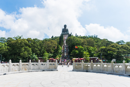 Hongkong, China - Jun 11, 2017: Tian tan buddha of po lin monastery is the famous place in lantau island. Many tourists sightseeing and taking a pictureのeditorial素材