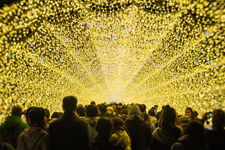 Nagoya, Japan - Nov 26, 2017: Giant led light tunnel is the famous place in nabana no sato. Many tourists sightseeing and taking a pictureのeditorial素材
