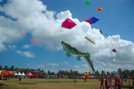 pangandaran, indonesia-july 16, 2011  pangandaran international kite festival that held in east coast pangandaran beach, west java-indonesia のeditorial素材