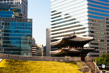Sungnyemun gate (Namdaemun) in Seoul, Koreaのeditorial素材