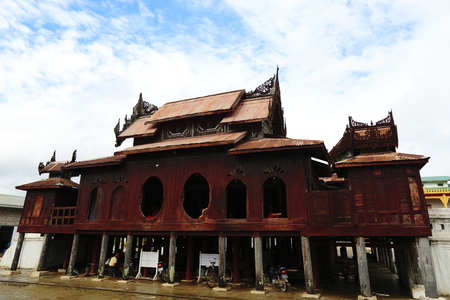 Myanmar Inle Teak Templeのeditorial素材
