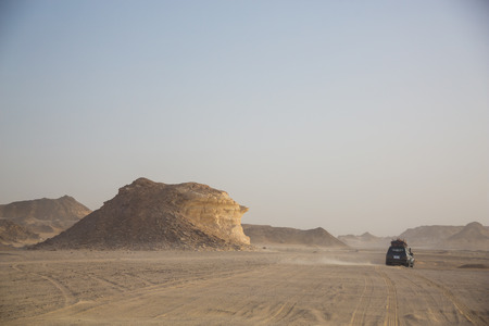 Egypt Baihaliya Oasis Desert Crossingのeditorial素材