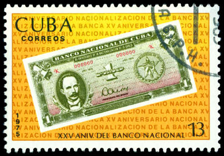 Cuba - CIRCA 1975: A Stamp printed in the Cuba shows  banknote 1 peso , circa 1975の写真素材